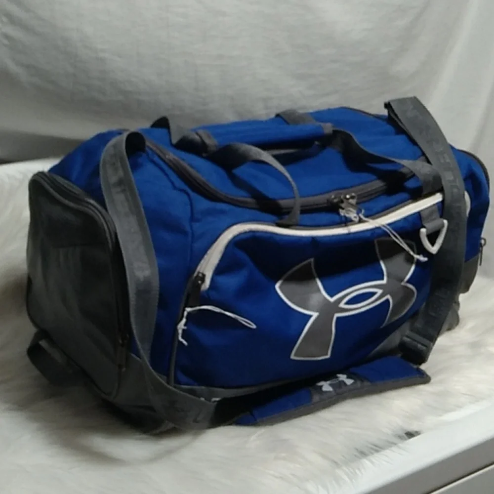 (#1) Under Armour Duffle Carry On Etc Large Bag Adjustable Strap/Handles